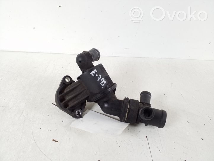 Audi A4 S4 B8 8K Termostato 03L121111AD