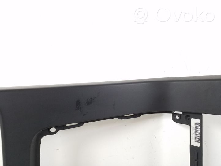 Volvo XC70 Panel trim 8635818