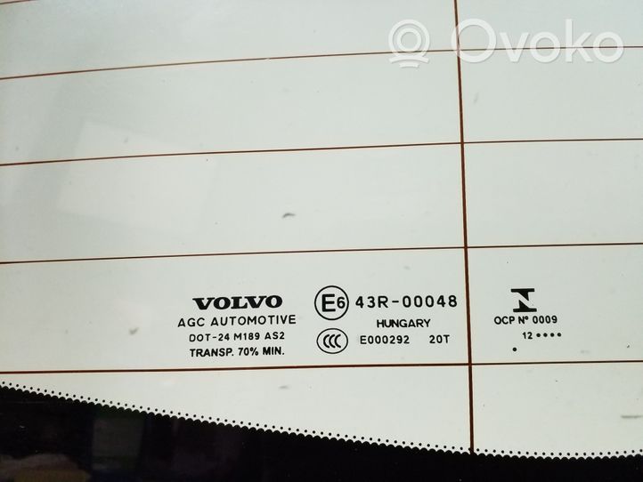 Volvo V40 Pare-brise vitre arrière 