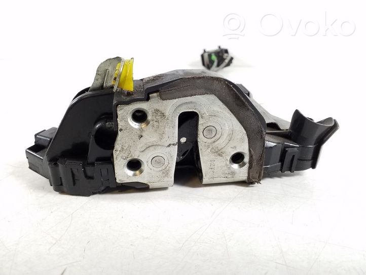 Toyota Prius (XW20) Serratura portiera anteriore 69040-47070