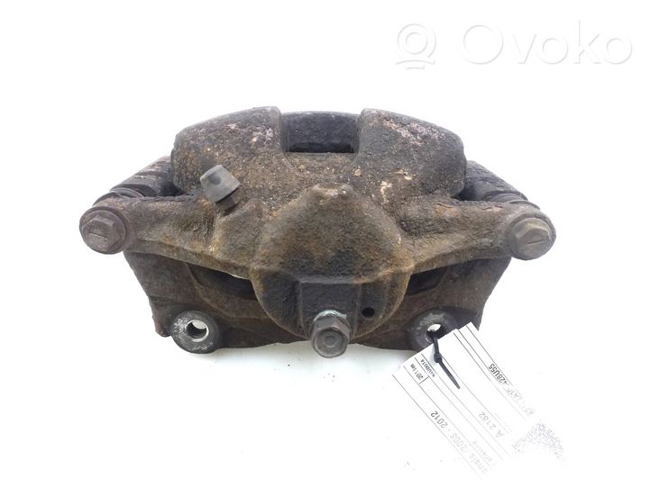 Toyota Avensis T270 Pinza del freno anteriore 4775005110