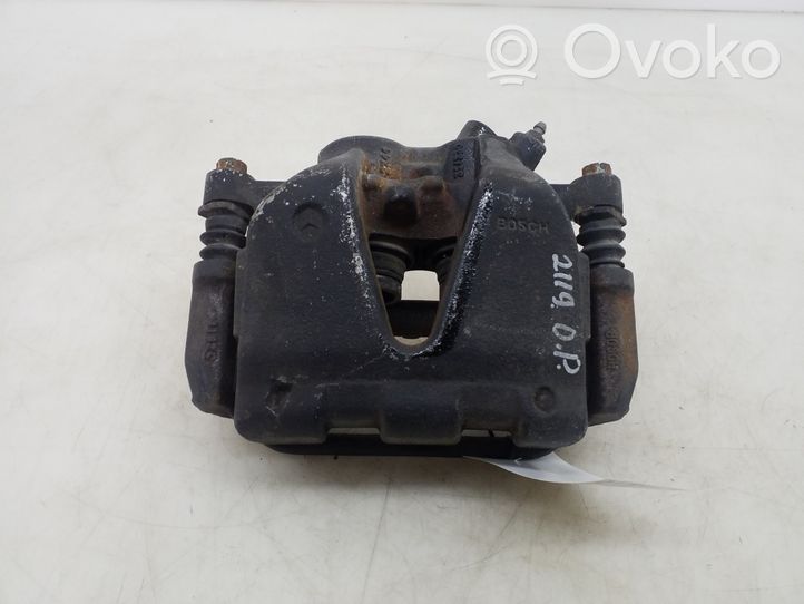 Mercedes-Benz GLK (X204) Caliper de freno delantero A2044214281