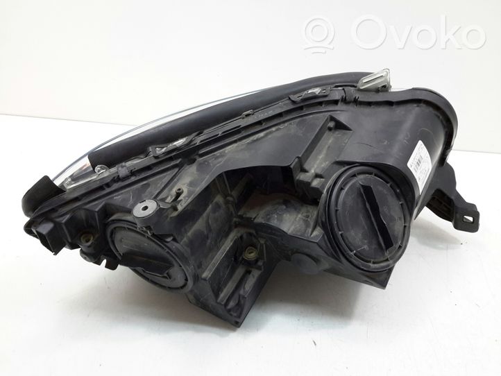 Mercedes-Benz ML W166 Lampa przednia A1668207059