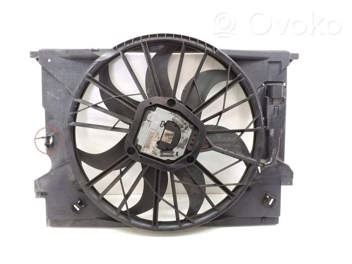 Mercedes-Benz CLS C219 Kale ventilateur de radiateur refroidissement moteur A2115001693