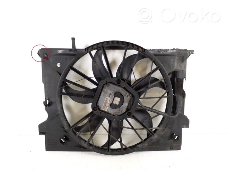 Mercedes-Benz E W211 Convogliatore ventilatore raffreddamento del radiatore A2115000693