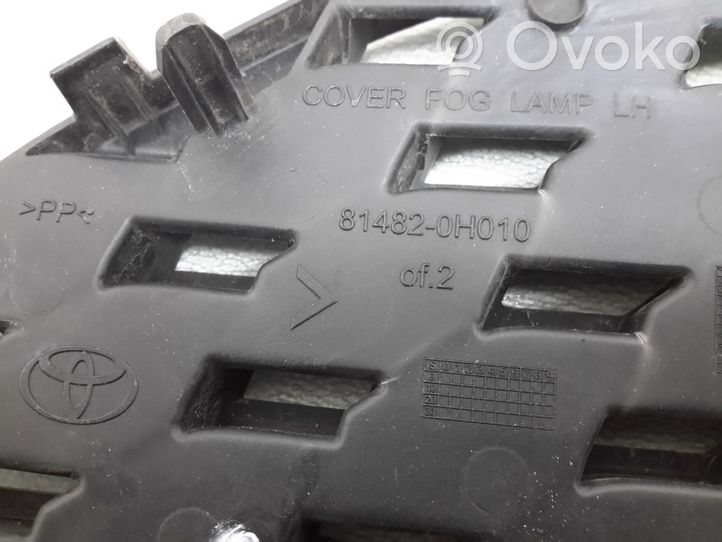 Toyota Aygo AB10 Verkleidung Nebelscheinwerfer / Gitter vorne 814820H010