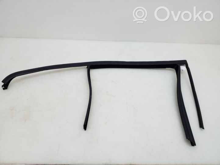 Mercedes-Benz C W204 Altro elemento di rivestimento della portiera posteriore A2047351125