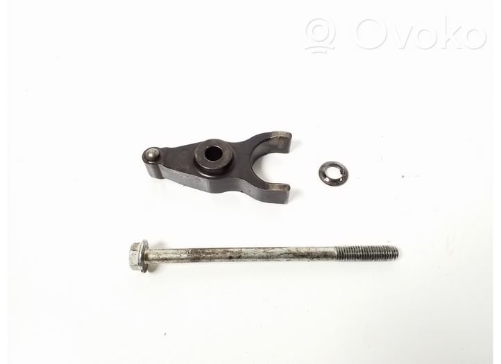 Toyota Hilux (AN10, AN20, AN30) Fuel Injector clamp holder 23695-30020