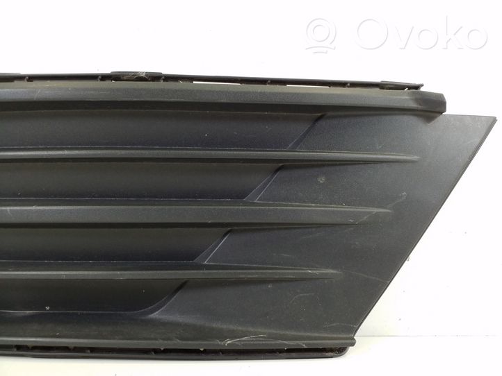 Volkswagen Caddy Grille antibrouillard avant 2K5853666E