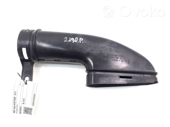 Mercedes-Benz E C207 W207 Parte del condotto di aspirazione dell'aria A6510903437