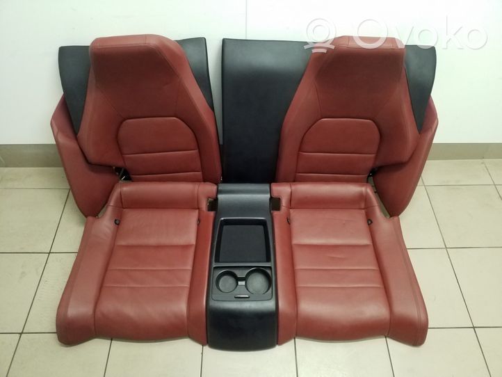 Mercedes-Benz E C207 W207 Set interni 