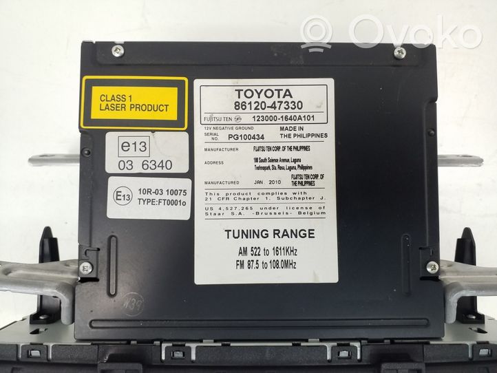 Toyota Prius (XW30) Panel / Radioodtwarzacz CD/DVD/GPS 8612047330