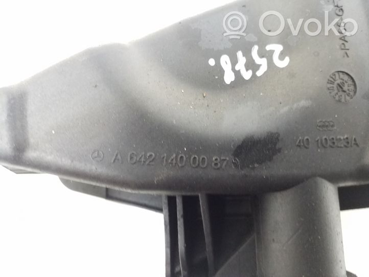 Mercedes-Benz S W221 Altra parte del vano motore A6421400087