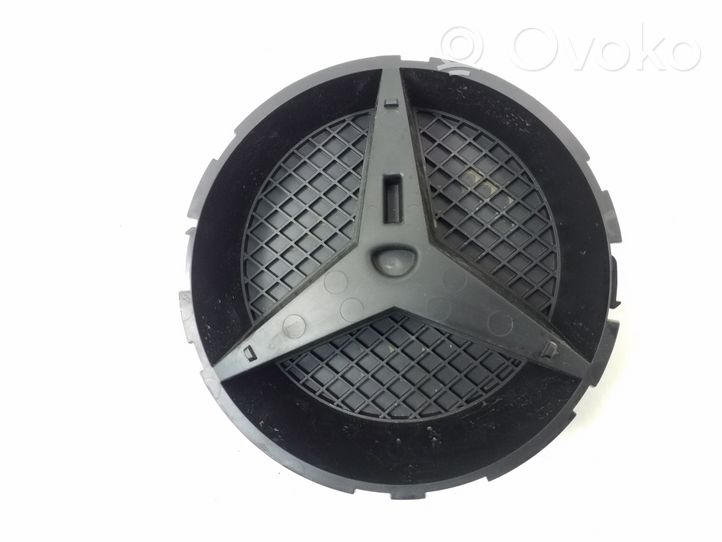 Mercedes-Benz GLC X253 C253 Valmistajan merkki/logo/tunnus A0008880160