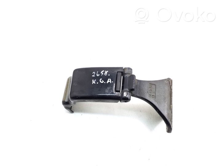 Mercedes-Benz Vito Viano W639 Cerniera inferiore della portiera di carico A6397401337