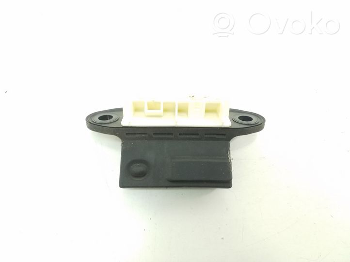 Lexus NX Maniglia esterna per portiera di carico 8484048020