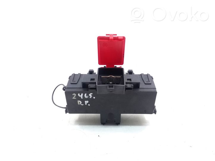 Mercedes-Benz SLK R171 Module de fusibles A2035450803