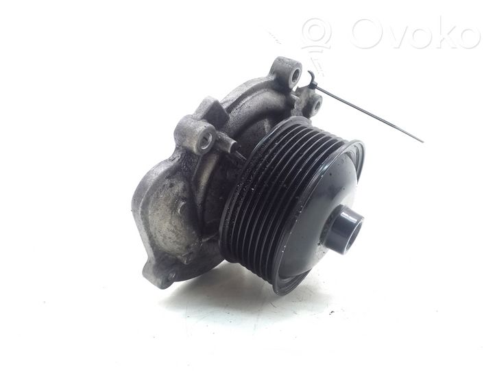 Mercedes-Benz S W221 Bomba de agua A6422001001