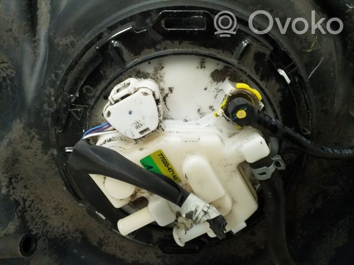 Toyota Prius (XW50) Fuel tank 