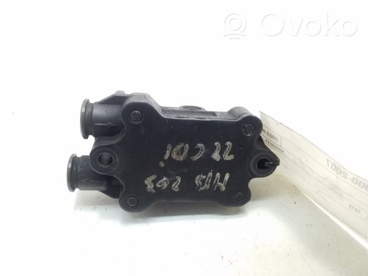 Mercedes-Benz C W203 Fuel injection high pressure pump A6110900350