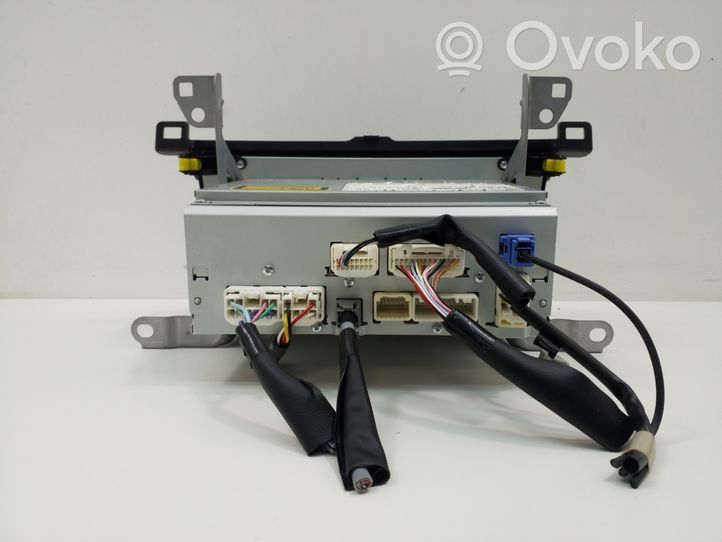 Toyota RAV 4 (XA40) Panel / Radioodtwarzacz CD/DVD/GPS 8614042100