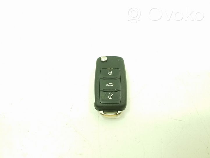 Skoda Fabia Mk2 (5J) Chiave/comando di accensione 3T0837202