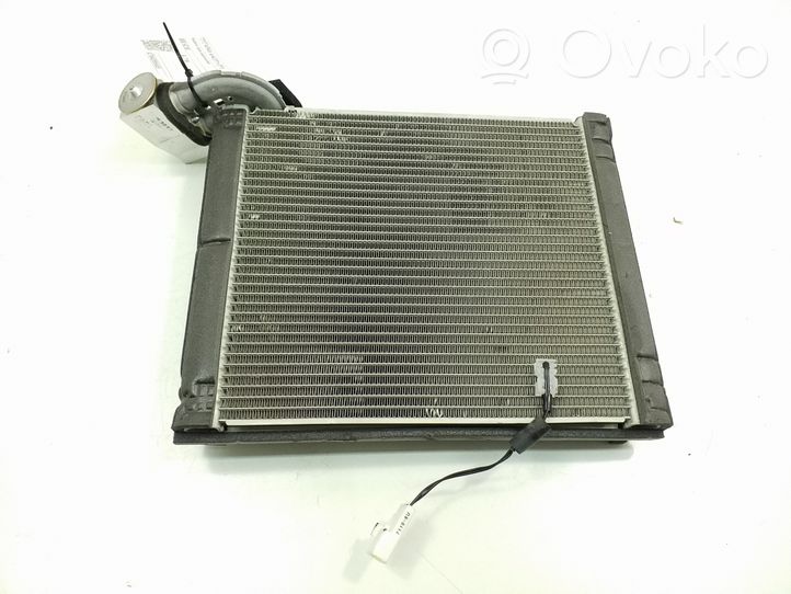 Toyota RAV 4 (XA40) Radiatore aria condizionata (A/C) (abitacolo) 8850142100