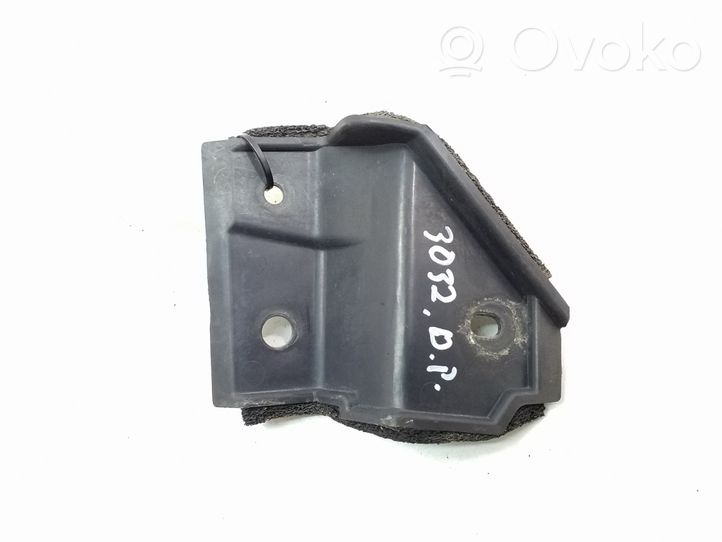 Toyota Corolla Verso AR10 Déflecteur d'air de radiateur de refroidissement 538680F010