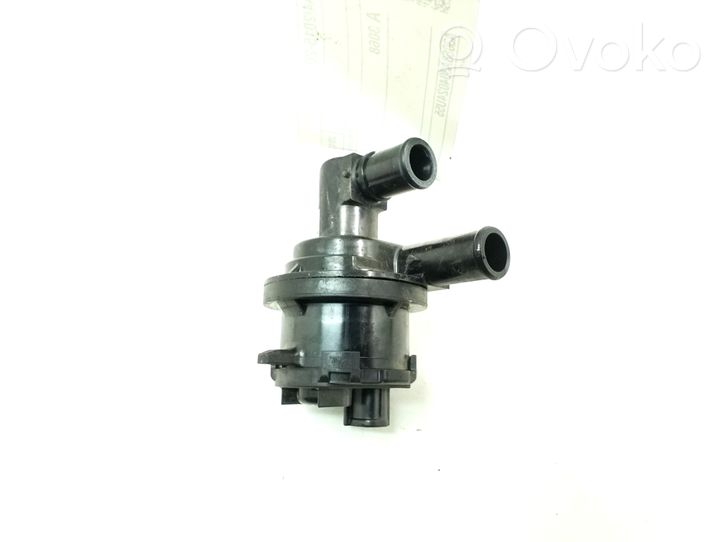 Toyota RAV 4 (XA40) Pompa elettrica dell’acqua/del refrigerante ausiliaria 8720048110