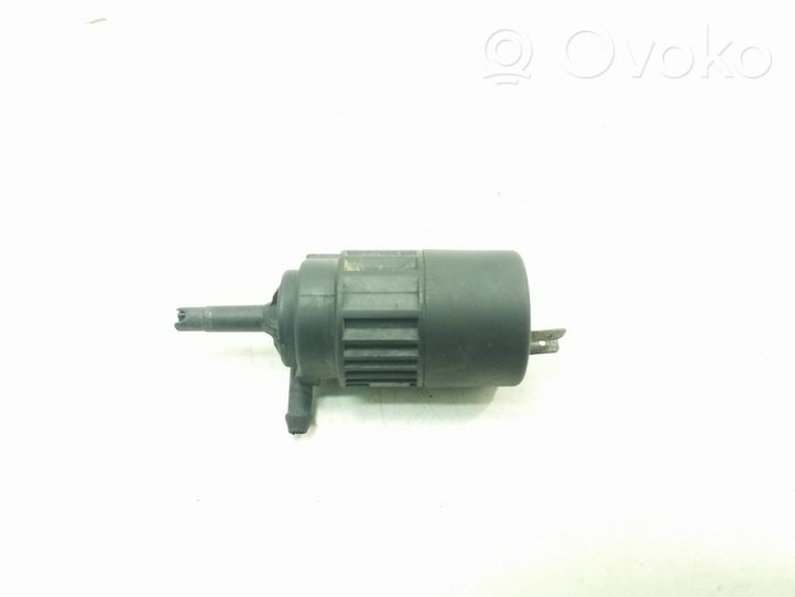 Mercedes-Benz Vito Viano W638 Pompe de lave-glace de pare-brise A0008603326