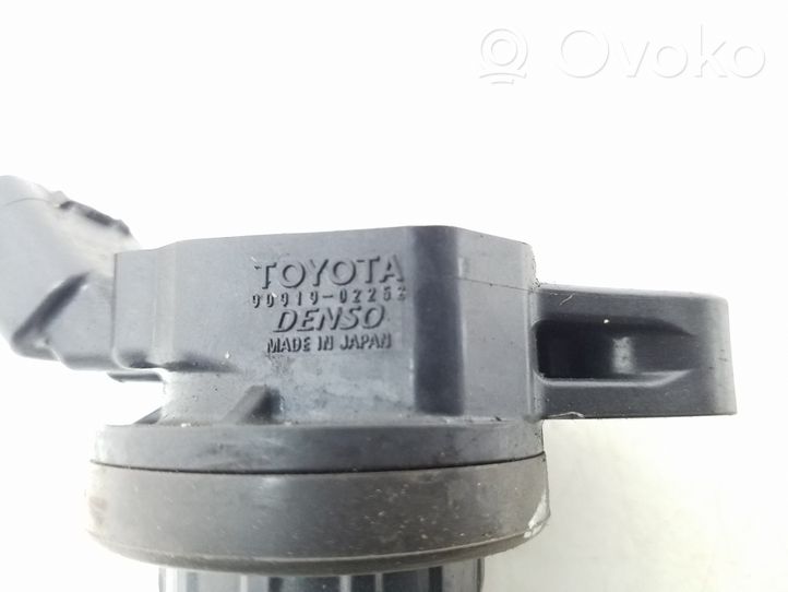 Toyota Avensis T270 High voltage ignition coil 9091902252
