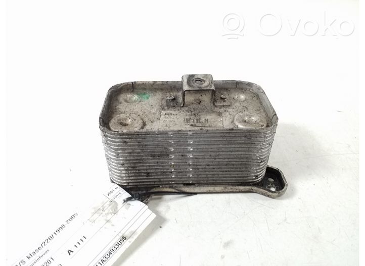 Mercedes-Benz S W220 Supporto di montaggio del filtro dell’olio A6281880201