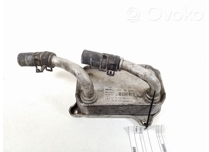 Mercedes-Benz E W210 Support de filtre à huile A1121880401