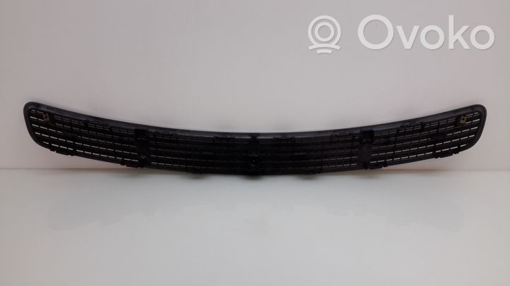 Mercedes-Benz E W211 Grille calandre de capot A2118800005