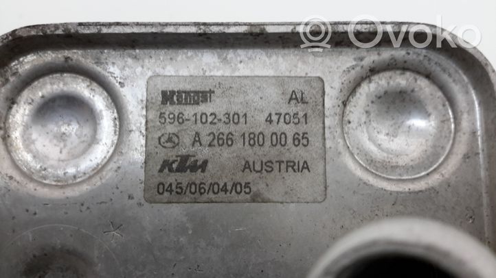 Mercedes-Benz A W169 Öljynsuodattimen kannake A2661800065