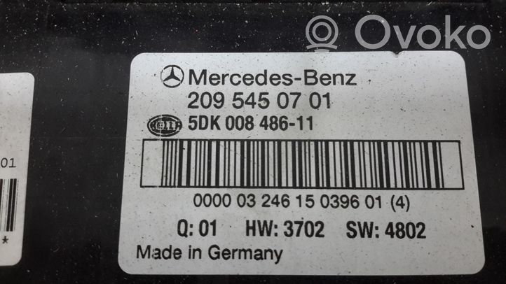 Mercedes-Benz CLC CL203 Ramka / Moduł bezpieczników A2095450701