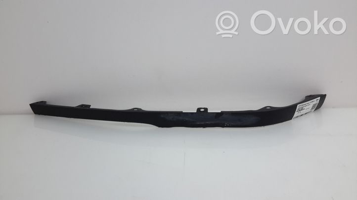 Toyota Corolla Verso E121 Etupuskurin reuna 7685213060