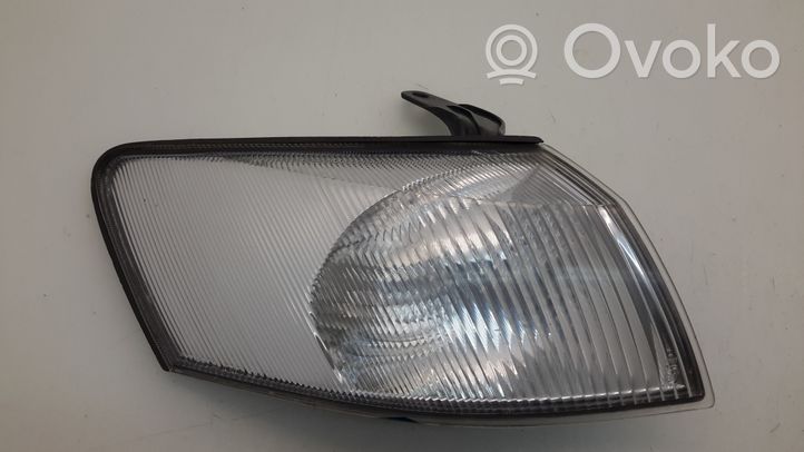 Toyota Camry Front indicator light 