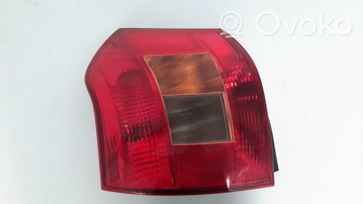 Toyota Corolla E120 E130 Lampa tylna 8156102140