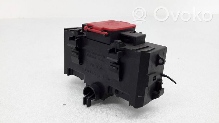 Mercedes-Benz SLK R171 Module de fusibles A2035450803