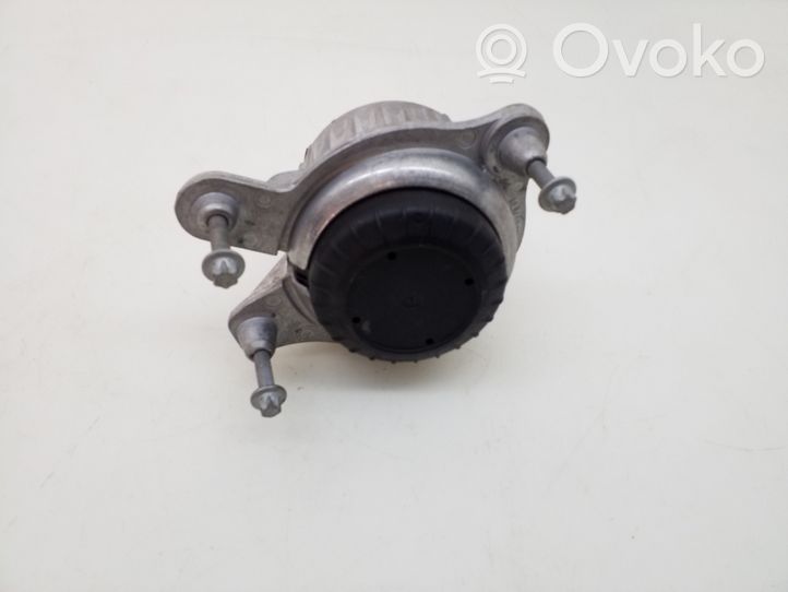 Mercedes-Benz C W205 Soporte de montaje del motor A2052406617