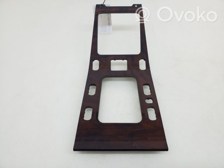 Mercedes-Benz ML W163 Rivestimento in pelle/manopola della leva del cambio A1636805839