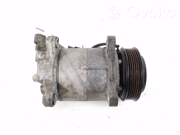 BMW 2 F46 Compressore aria condizionata (A/C) (pompa) 9295050