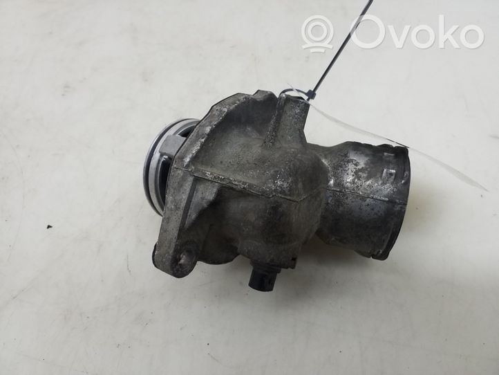 Mercedes-Benz ML W164 Thermostat A2722000115