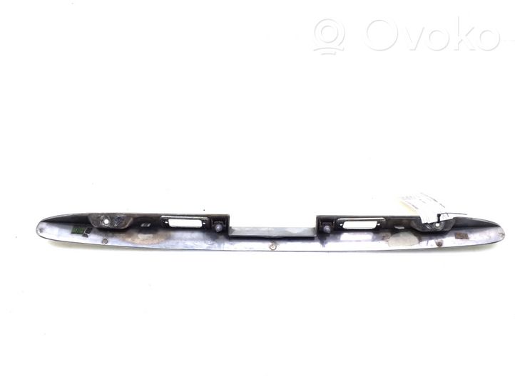 Mercedes-Benz R W251 Lampa oświetlenia tylnej tablicy rejestracyjnej A2517400693