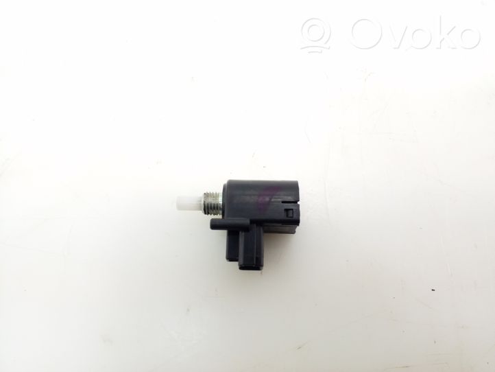 Toyota Yaris Czujnik położenia pedału sprzęgła 8452042010