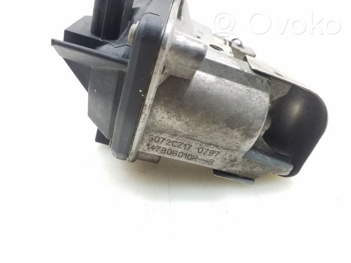 Mercedes-Benz Vito Viano W447 Staffa/supporto di montaggio della marmitta 147B08010R