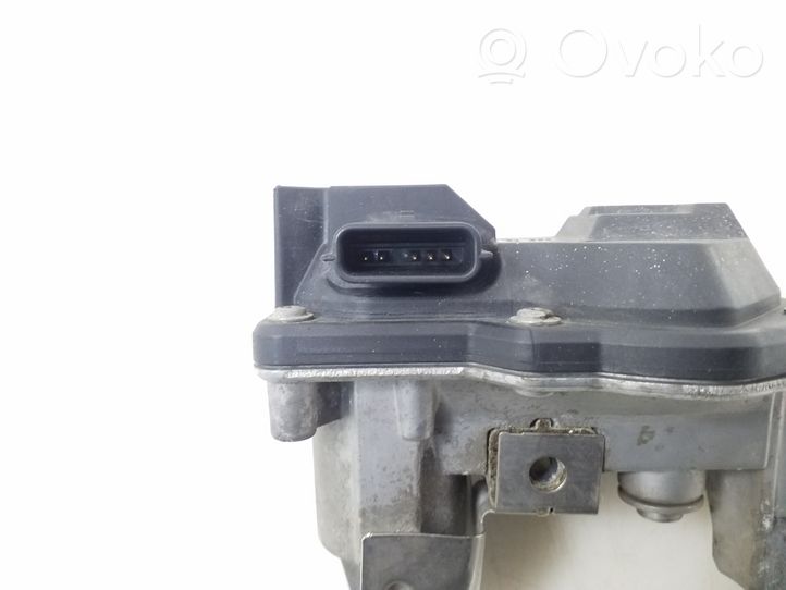 Mercedes-Benz Vito Viano W447 Staffa/supporto di montaggio della marmitta 147B08010R