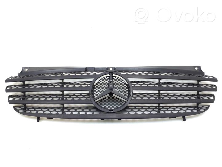 Mercedes-Benz Vito Viano W639 Grotelės priekinės A6398800185