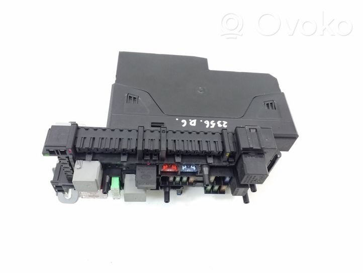 Mercedes-Benz E W212 Module de fusibles A2129009822